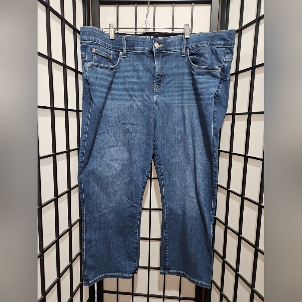 TORRID Size 22  Crop Bombshell Skinny Premium Stretch Jeans